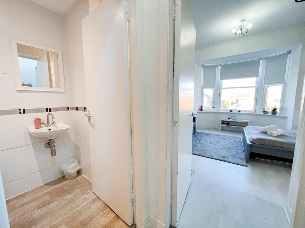 1Bd Glasgow Apartment Екстериор снимка